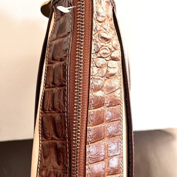 BRAHMIN Croc embossed leather multifunctional Shoulder/Crossbody/clutch bag - Picture 13 of 14